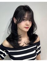 ワン バイ ジエクト(One by The Ect)&nbsp;トレンドレイヤーハッシュカット小顔前髪オルチャン黒髪アッシュ