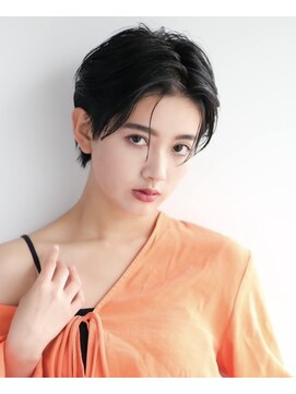 グロウウルマ(GLOW uruma) ショートカット