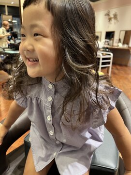 ビュートリアム 梅田(BEAUTRIUM) キッズカット