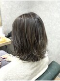 ホワイトグレージュ/チェリーブラウン/ミニウルフ[稲毛/稲毛駅]