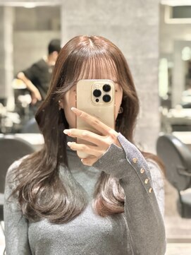 アクション 心斎橋店(ACTION) 20代30代大人可愛いレイヤーカット　韓国ヘア　透明感カラー