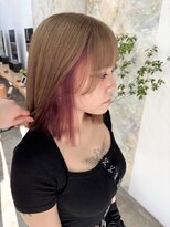 カシェル(cashel kishaba) ベージュとインナーチェリーレッド