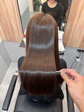 イオエ 三宮(ioe) 黒髪/髪質改善/ロング/暗髪カラー/艶カラー/小顔ヘア/縮毛矯正