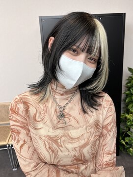 ミックスカラー/ウルフカット/ホワイトブロンド