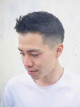 メンズ美容室 GOOD SHAPE 甲府昭和【グッドシェイプ】メンズカット/メンズパーマの写真/【3week以内フェードメンテナンス￥2,200】気になる部分を気軽にメンテナンス♪お得なクーポン多数ご用意◎