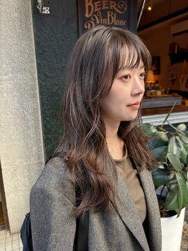 イオ(io) ニュアンスウェーブ/レイヤーカット/暗髪パーマ/神戸