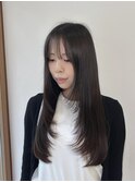 ミディアムヘア暗めカラーデザインカラーフェイスフレーミング