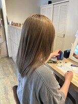 ビズヘアー プチ(bisou hair petit)&nbsp;透明感たっぷりミルクティーベージュ