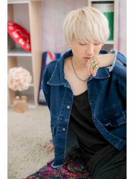 ヘアアンドビューティー ミック(Hair & Beauty miq) ハイトーン&アシンメトリーのクールミディ(miq阿佐ヶ谷)