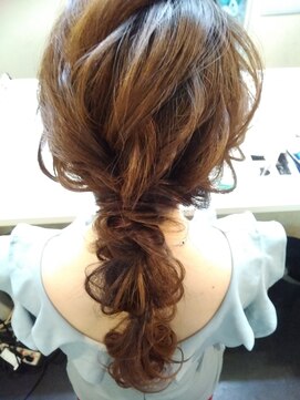 ヘアセットサロン ラシク(LaCQ) ゆるふわ×ローポニー