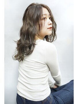 レスピア 銀座(Respia) ミルクティーカラーでアンニュイミディ【銀座】