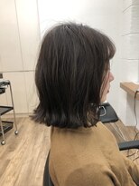 アメリ(Ameri)&nbsp;-Ameri-切りっぱなしボブ　×   グレー