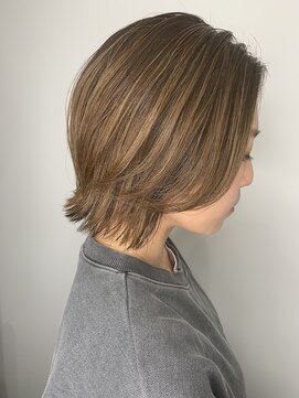 ジャイロヘア(gyro hair) ハイライトカラー