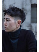 大人のアップバング束感ショート
