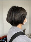 ショートボブ