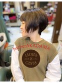 ショートボブ