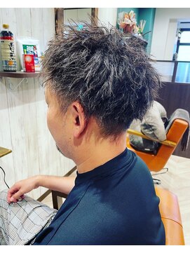 ビーエイチ(B.H) ツイストパーマ