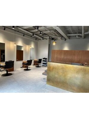 非日常を味わえる周辺には希少な大人の為のPrivate salon…一人一人に寄り添った丁寧なカウンセリングが◎