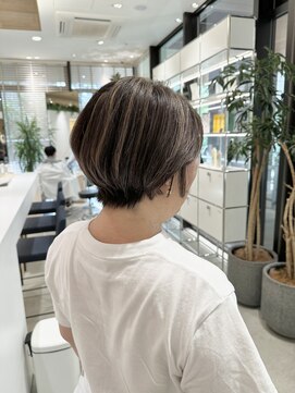 ステアケース 武蔵小杉店(stair:case) 髪質改善トリートメント 脱白髪染めハイライト デザインカラー