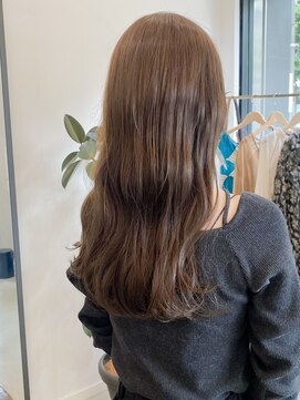 パークレーン アイス イヴェン(park lane ICI yeven) ラベンダーベージュ　ブリーチなし明るめカラー　名古屋　栄