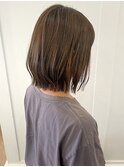 束感◎切りっぱなしボブ×オリーブグレージュ