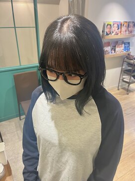 エミス バイ メルト 吉祥寺(emis by melt) 【吉田江梨】オシャレブラック　ミディアム　トーンダウン