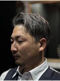 シルバーカラー　ダブルカラー　ブリーチ　メンズ