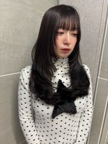 アケミ(akemi)&nbsp;艶感ナチュラルロングレイヤー