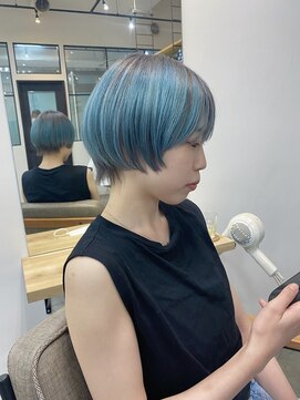 イェッカ(YECCA) 水色カラー