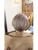 ソメツヤ 白石店(染TSUYA)&nbsp;全頭ブリーチ