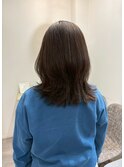 暗めカラー軽やかミディ×艶ブラウン