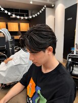 アロー 船橋店(AROH) 毛流れと束感でつくるフェザーパーマ