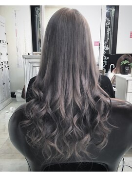 ヘアメイク ベティ(hair make Betty) 透明感アップ！グレイアッシュ