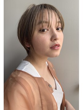 ブラウヘアアンドケア(care) ランダムショート&ヌーディーベージュ