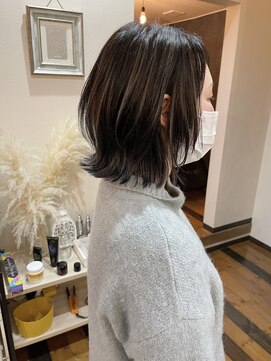 ノイズ(Noi'z) ショートウルフとハイライトカラー