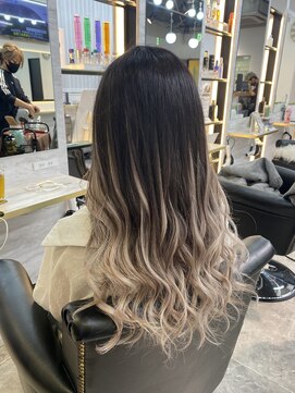 ラピス 千葉(Lapis) グラデーションエクステ