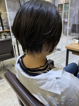 トレ(tre.) 甲子園口/髪質改善/白髪染め/ショート/酸性ストレート/美容室