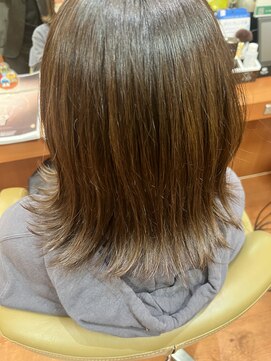 アッシュグレー