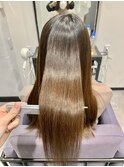 プラチナグレージュ波巻きパールベージュたまねぎヘアボブウルフ