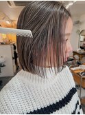 ぱつっとボブ×細ハイライト