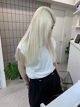 ペレ 渋谷(PELE) デザインカラー/レイヤーカット/ウェットヘア/オリーブベージュ