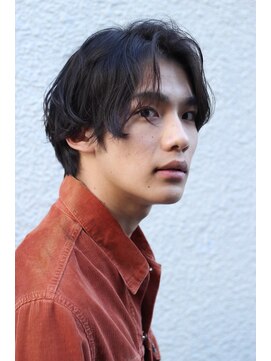 ブークル(boucle) 色気ヘア かき上げセンターパート ニュアンスパーマ