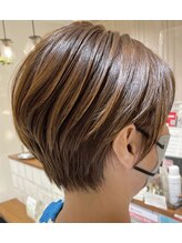 バースデイ 昭島店(Birthday) 小顔　ハンサムショート