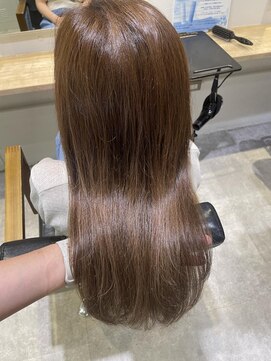 リタ(rita.) まつだて/ベージュ/ハイライト/透明感/イルミナ