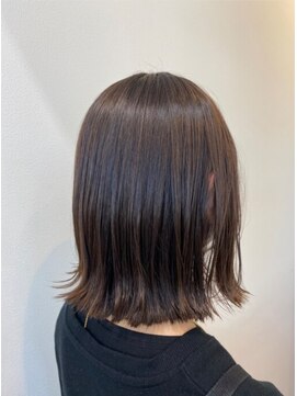 セラ(SERA) 外ハネスタイルも酸性ストレートで楽チンに！