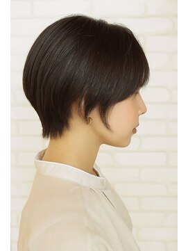 ビス ヘア アンド ビューティー 西新井店(Vis Hair＆Beauty) 20代30代丸みショートボブ黒髪ストレート