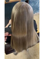 アロハナ(ALOHANA)&nbsp;ブリーチカラー＋バイカルテトリートメント