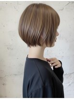 レウナ 外苑前(Reuna)&nbsp;30代40代大人可愛いショートボブ　大人ボブ　シルエットが綺麗