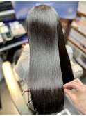 髪のエイジングケアであなた本来の髪の艶髪へ♪
