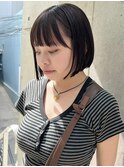 20代30代ミニボブ切りっぱなしボブぱっつん前髪シースルー顔周り